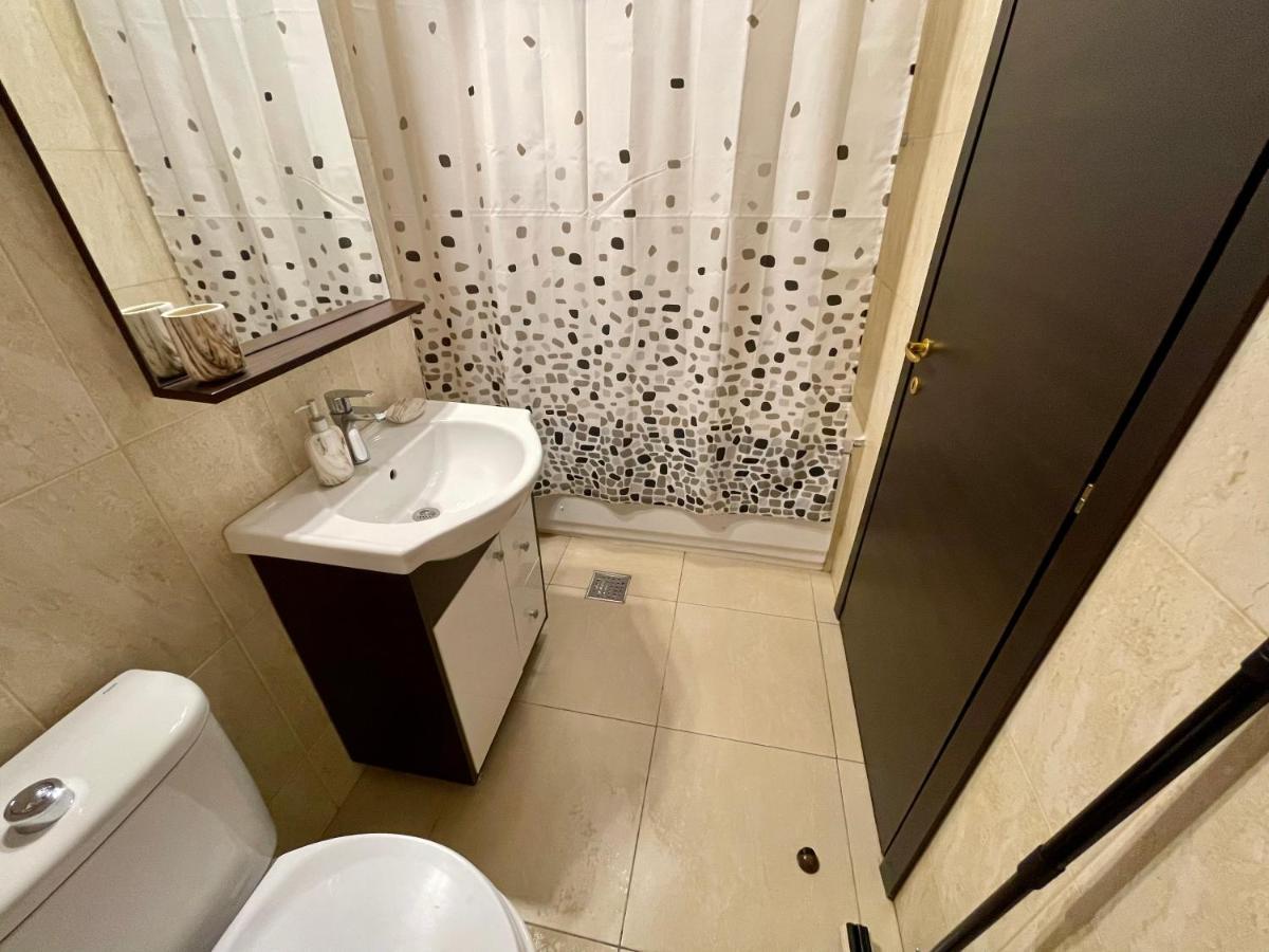 Alcomar Apartment - Summerland Mamaia Exteriör bild